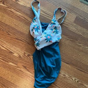 Shein maternity swimsuit S